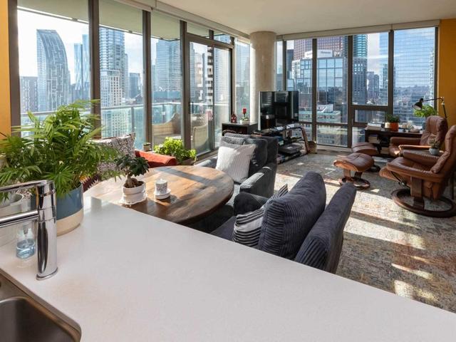 3101 - 33 Lombard St