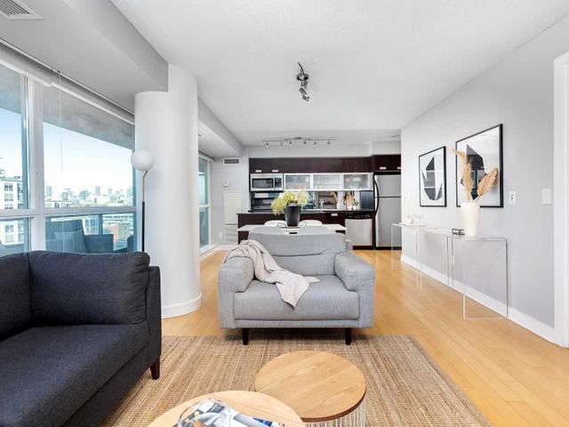 1004 - 80 Western Battery Rd