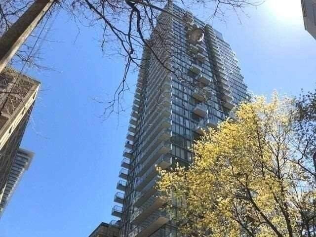 1801 - 75 St Nicholas St