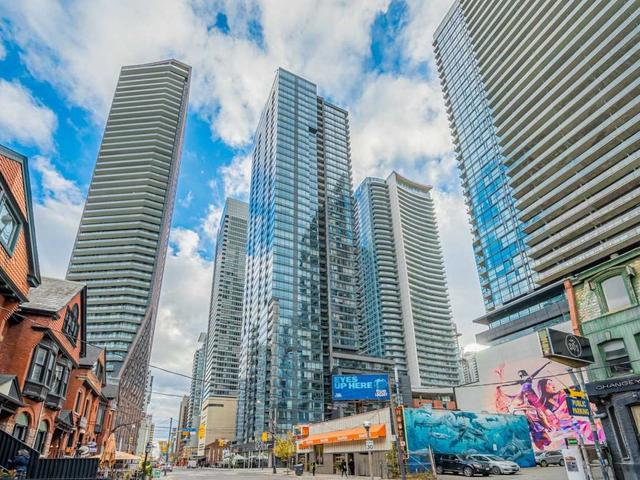 4506 - 295 Adelaide St W