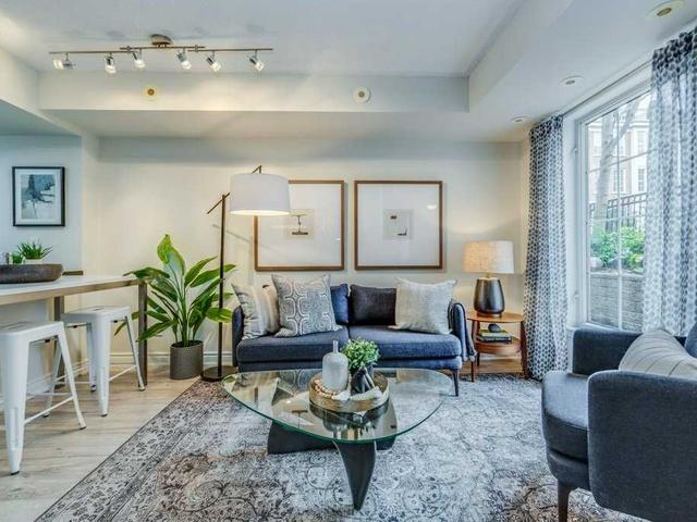 272 - 3 Everson Dr