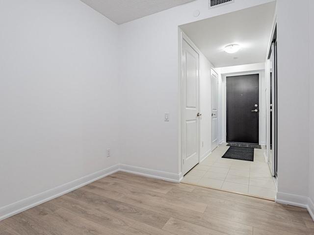 1615 - 5168 Yonge St