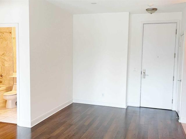 1106 - 38 The Esplanade