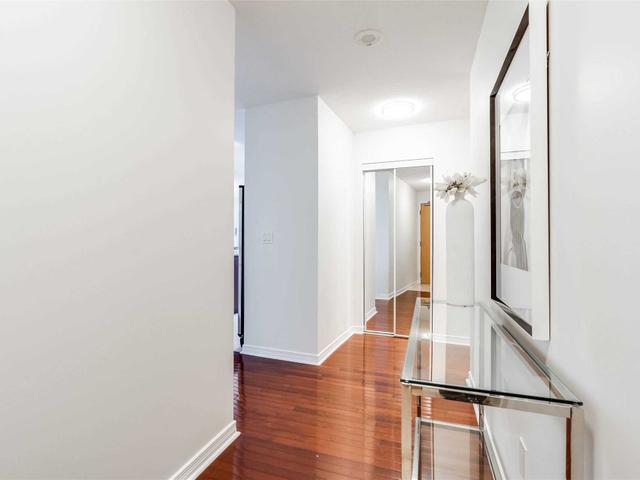 1107 - 503 Beecroft Rd