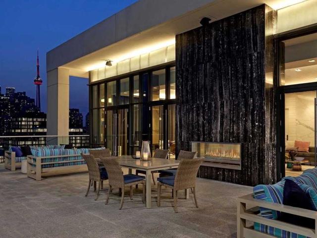 342 - 15 Merchants' Wharf