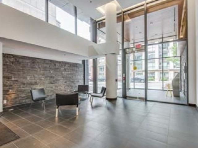 404 - 15 Beverley St