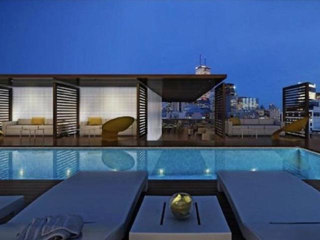 404 - 15 Beverley St