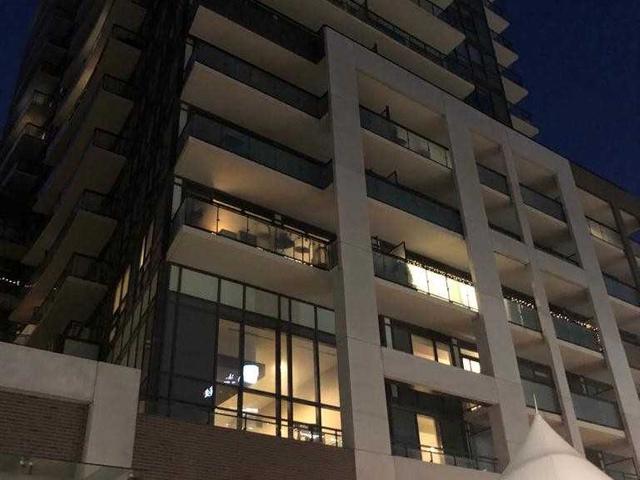 522 - 460 Adelaide St E