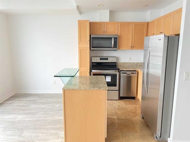 2308 - 208 Queens Quay