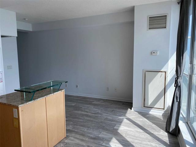 2308 - 208 Queens Quay