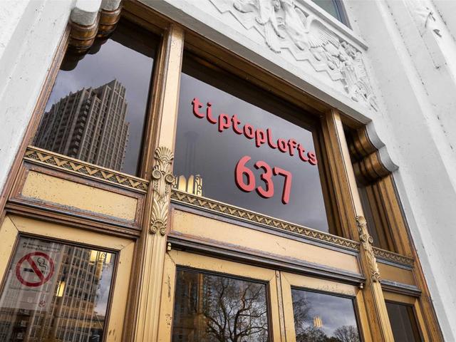 520 - 637 Lake Shore Blvd