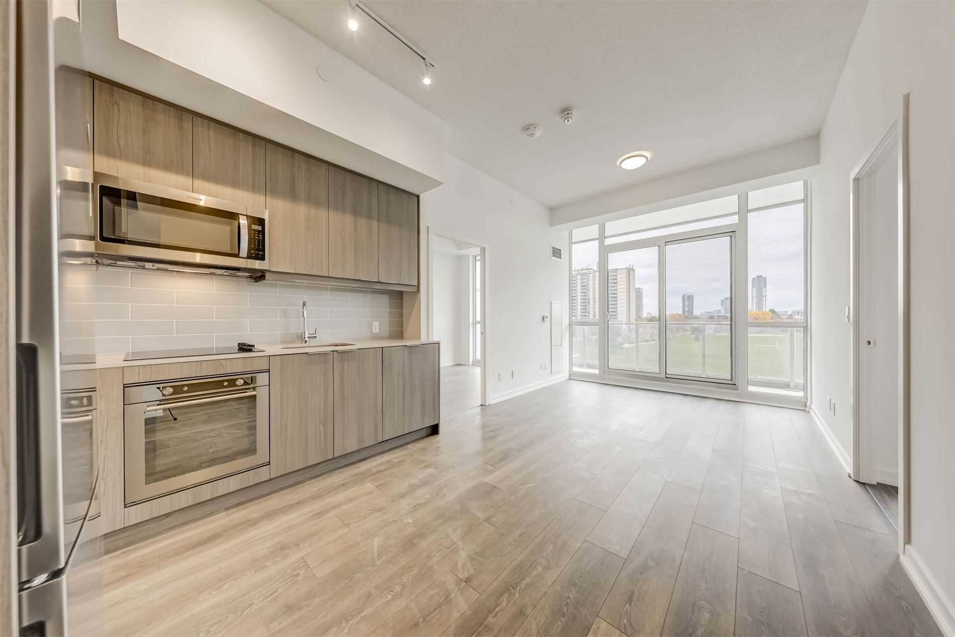 310 - 32 Forest Manor Rd, North York | Leased, C5439215 | Condos.ca