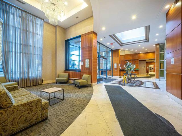 2610 - 155 Beecroft Rd