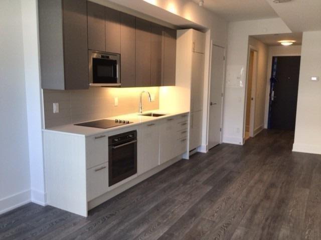 2506 - 403 Church St