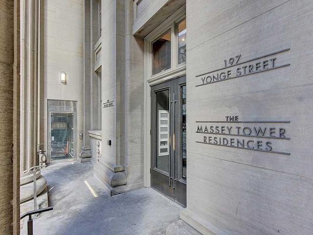 5008 - 197 Yonge St