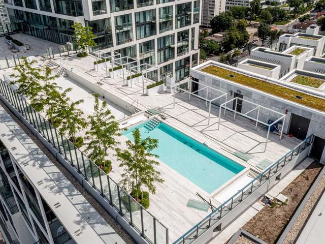 1233 - 8 Hillsdale Ave