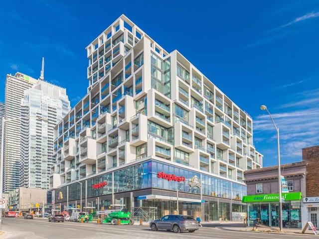 1233 - 8 Hillsdale Ave