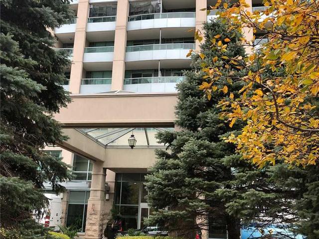 703 - 17 Barberry Pl