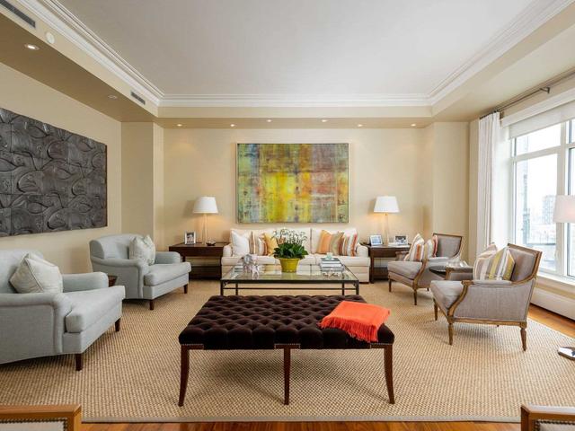 17B - 1 St Thomas St