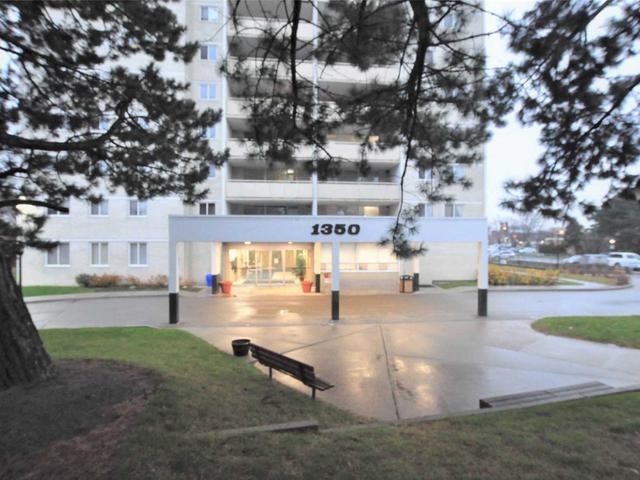 902 - 1350 York Mills Rd