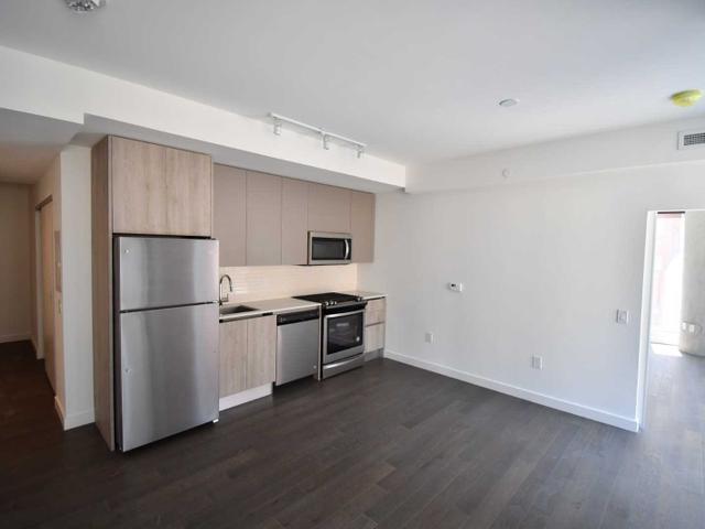 805 - 75 The Esplanade Way