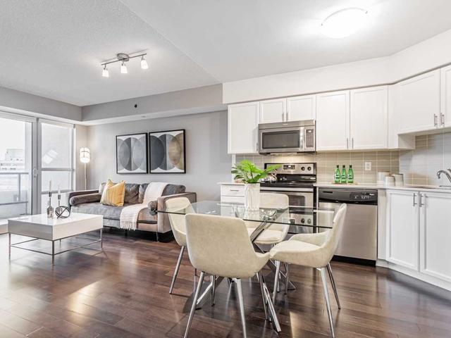 508 - 35 Saranac Blvd