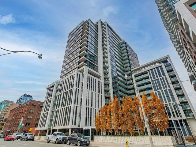 706 - 400 Adelaide St E