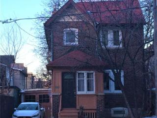 Lower - 180 Dufferin St