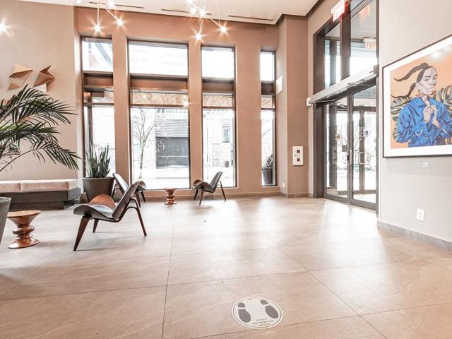 904 - 170 Sumach St S