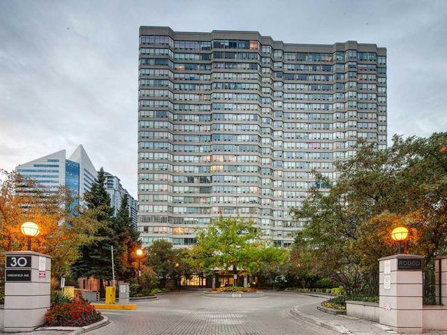 1611 - 30 Greenfield Ave