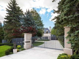 101 Old Colony Rd