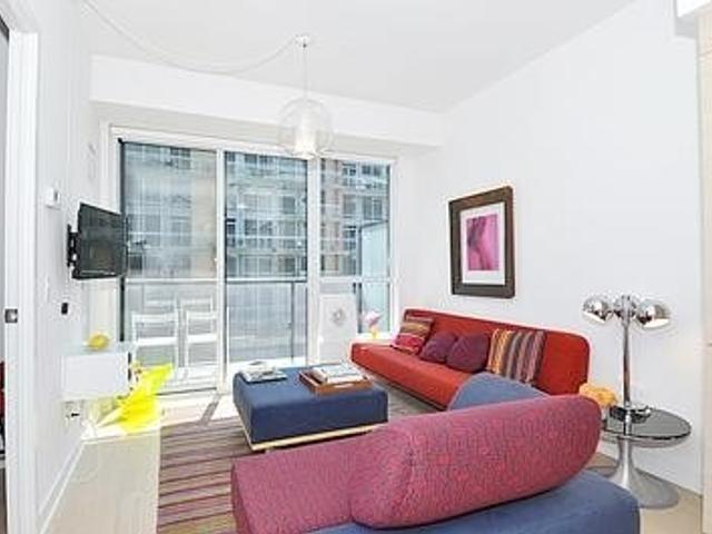 442 - 1030 King St W