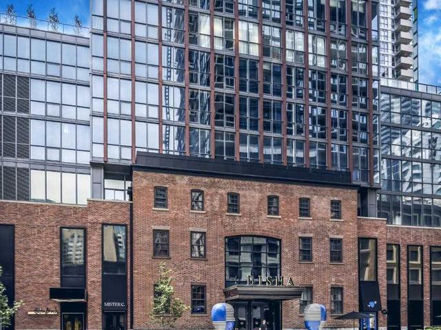 LPH4106 - 88 Blue Jays Way