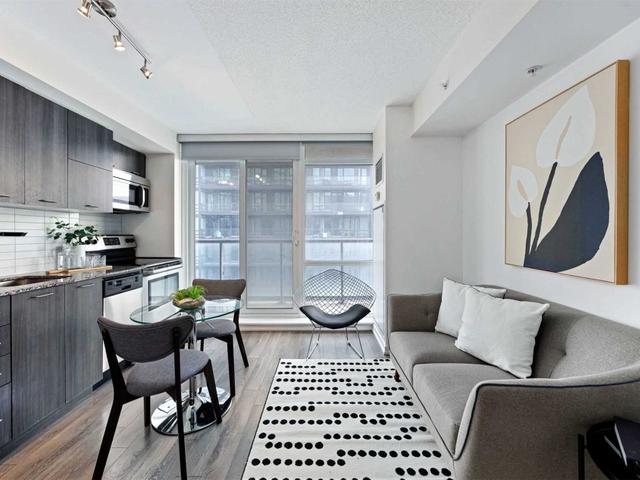 1306 - 20 Joe Shuster Way