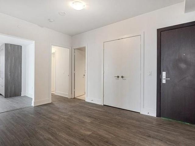 5102 - 1 Yorkville Ave