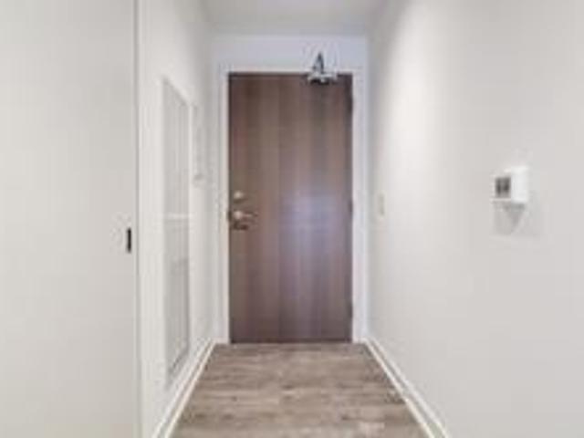 919 - 20 Richardson St