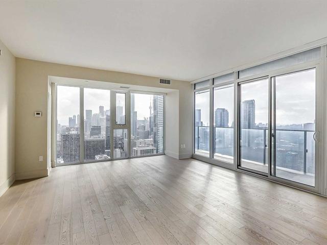 LPH10 - 50 Wellesley St E