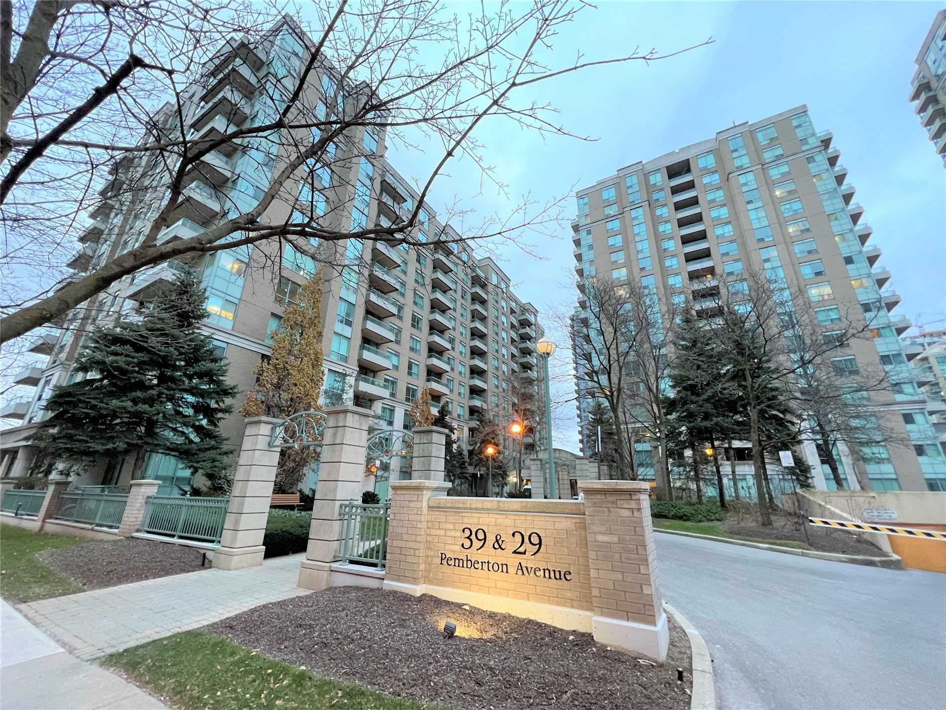 207 39 Pemberton Ave, North York Leased, C5451147 Condos.ca