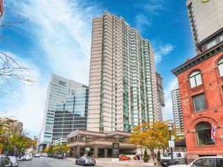 812 - 38 Elm St