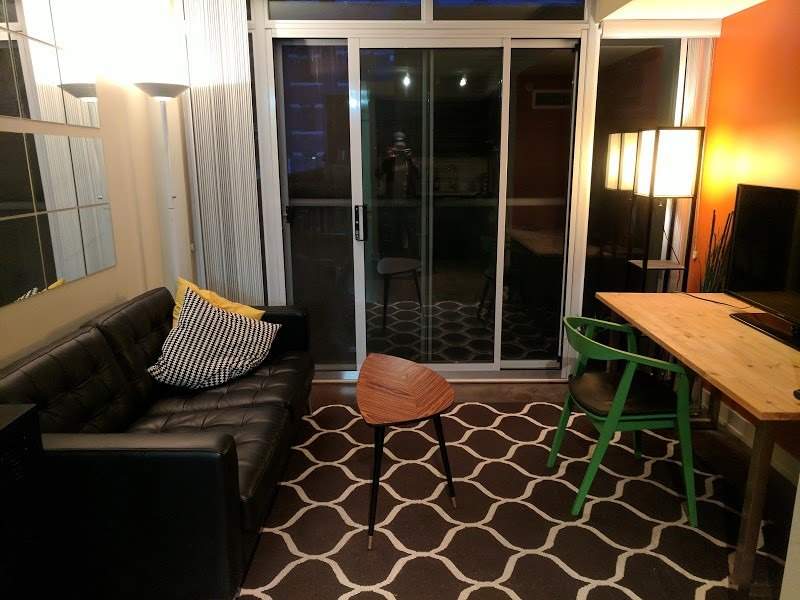 304 21 Nelson St, Toronto Leased, C5453995 Condos.ca