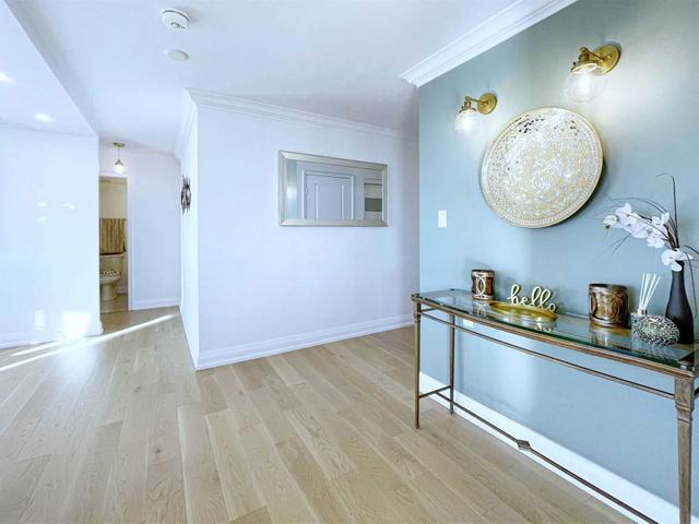 1107 - 75 Wynford Heights Cres