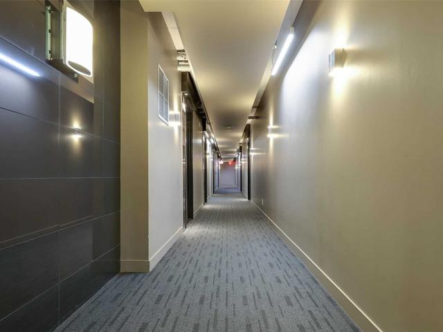 1412 - 318 King St E