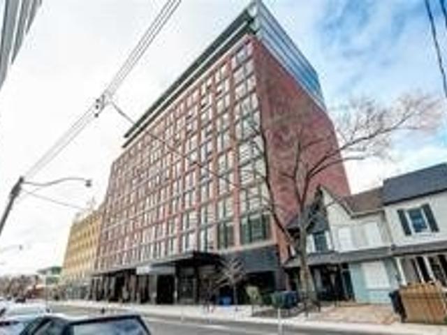 701 - 608 Richmond St W