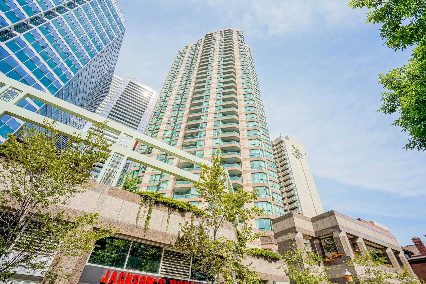 2413 38 Elm St, Toronto Leased, C5458671 Condos.ca
