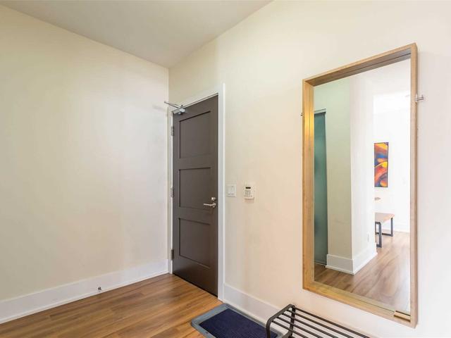 3712 - 300 Front St W