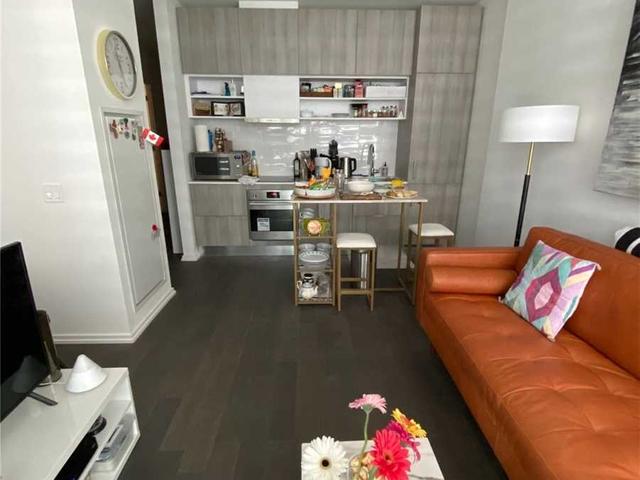 1134 - 8 Hillsdale Ave E