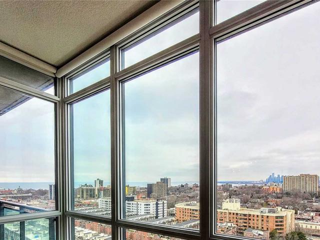 1611 - 1171 Queen St W