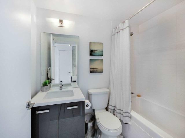 901 - 11 Charlotte St