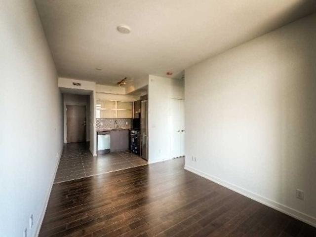 1612 - 170 Fort York Blvd