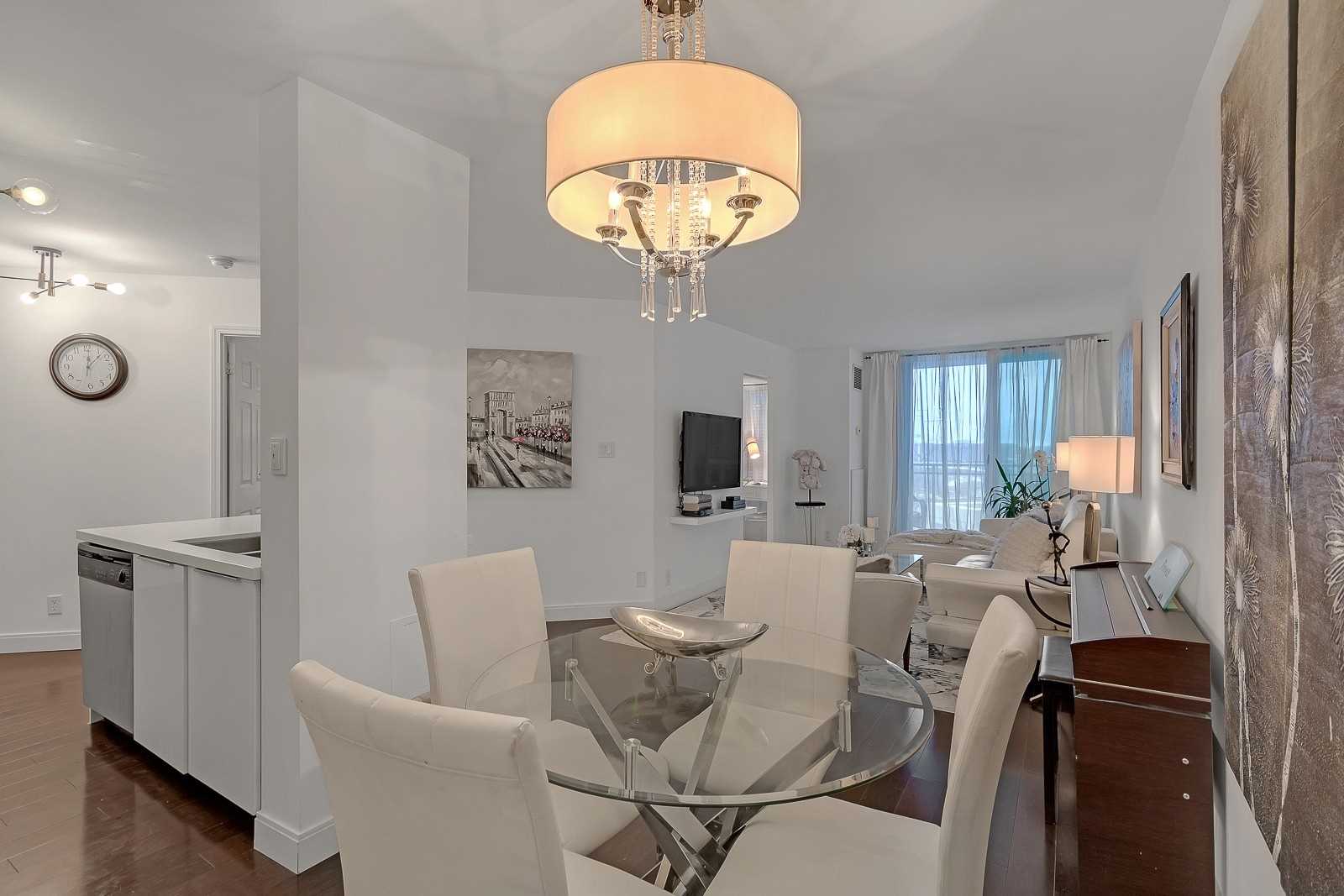 312 228 Queens Quay W, Toronto Sold, C5464524 Condos.ca